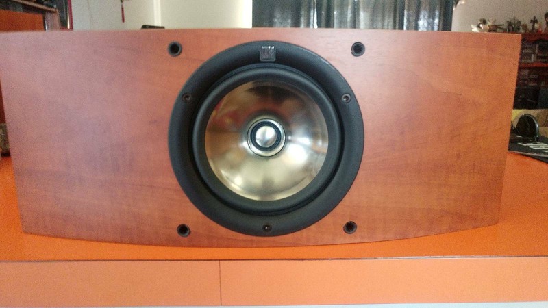 kef iq2c centre speaker